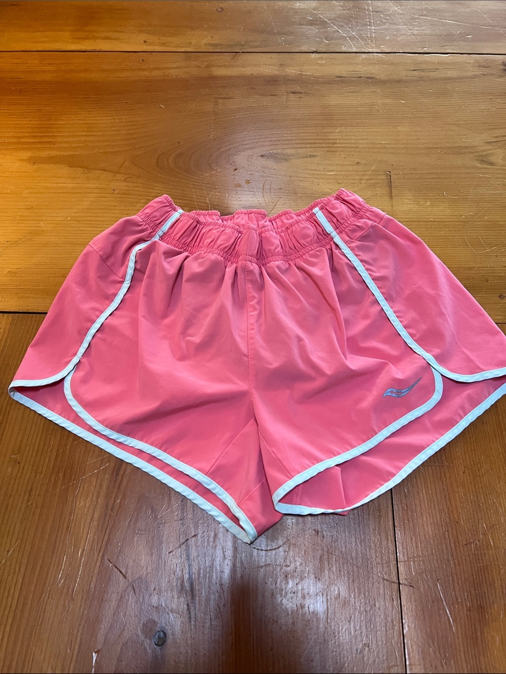 EUC Saucony women’s running shorts size Small
